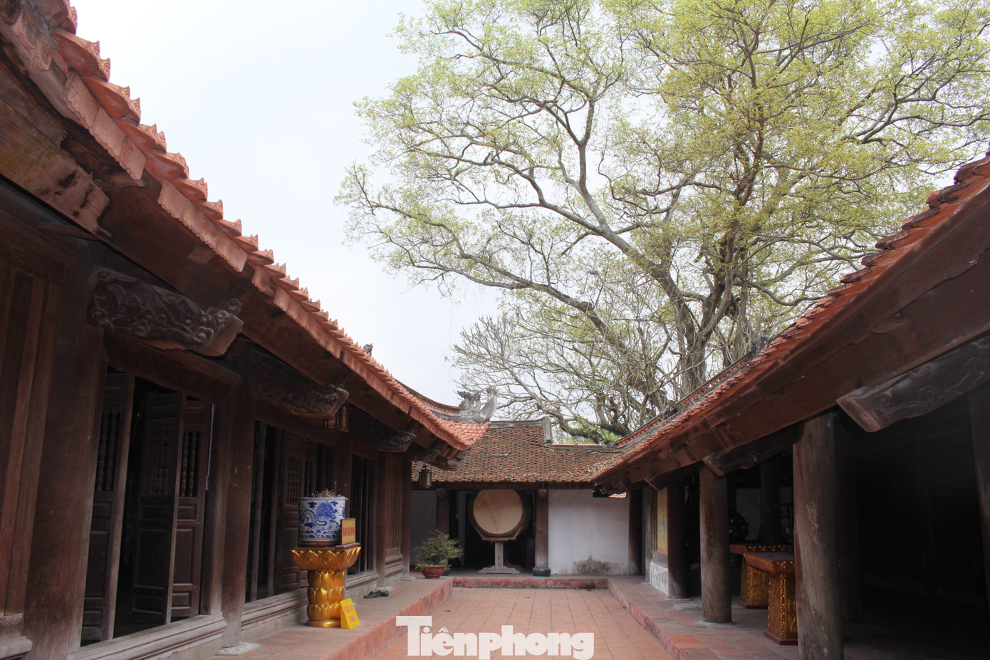 Lawson khám phá chùa Đậu linh thiêng, cổ kính hơn 2000 năm tuổi được mệnh danh là "Đệ nhất danh lam" tại huyện Thường Tín, Hà Nội.