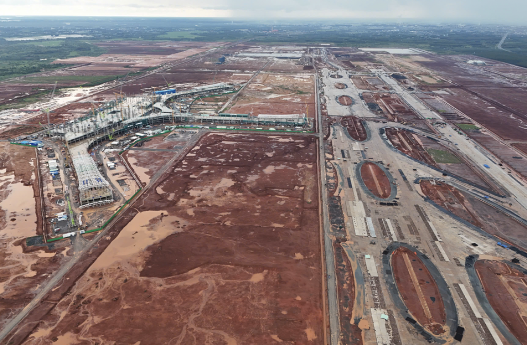 Sẽ bố trí lại mặt bằng cụm 12 công trình sửa chữa, bảo dưỡng tàu bay khu vực phía đông bắc của sân bay Long Thành, diện tích mỗi công trình khoảng 3,8 - 4,5 ha. Ảnh: ACV. Sẽ bố trí lại mặt bằng cụm 12 công trình sửa chữa, bảo dưỡng tàu bay khu vực phía đông bắc của sân bay Long Thành, diện tích mỗi công trình khoảng 3,8 - 4,5 ha. Ảnh: ACV.