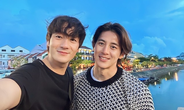 Người Hàn Quốc đến Việt Nam nhiều nhất, với hơn 3,7 triệu lượt trong 10 tháng năm nay.