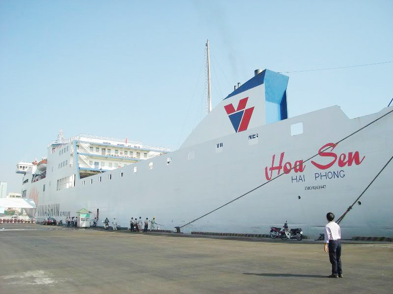 Vinashin đã chi hơn 8.000 tỷ đồng mua tàu cũ. Ảnh: Lê Dương. Vinashin đã chi hơn 8.000 tỷ đồng mua tàu cũ Ảnh: Lê Dương