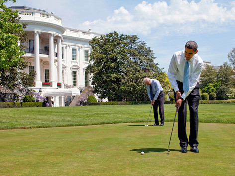 Ông Obama giờ rảnh rỗi nhưng không dám chơi golf. Ông Obama giờ rảnh rỗi nhưng không dám chơi golf