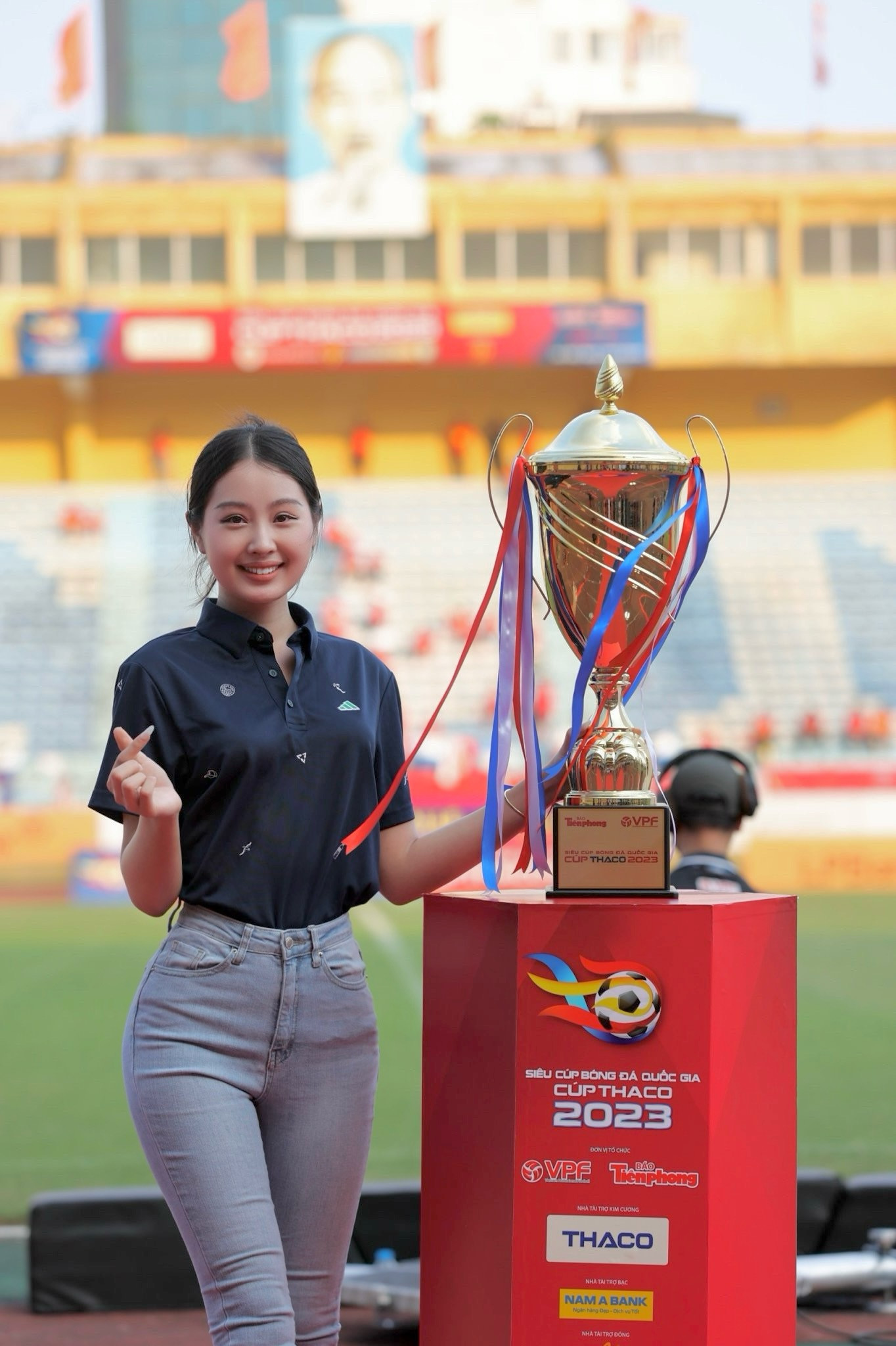 Phạm Giáng My sinh năm 2004, quê Ninh Bình. Cô sở hữu chiều cao 1,71 m và có số đo ba vòng lần lượt là 80-55-90 cm. Giáng My từng giành danh hiệu Người đẹp Hoa Lư, đồng thời ghi tên mình vào top 10 Hoa hậu Việt Nam 2022.