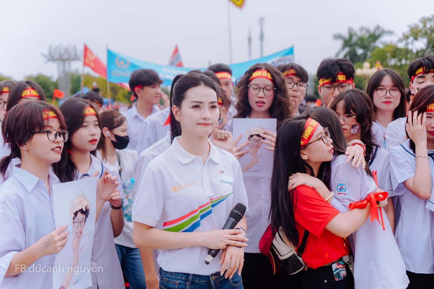 MC Mù Tạt tại điểm cầu Hải Phòng. Ảnh: FB.