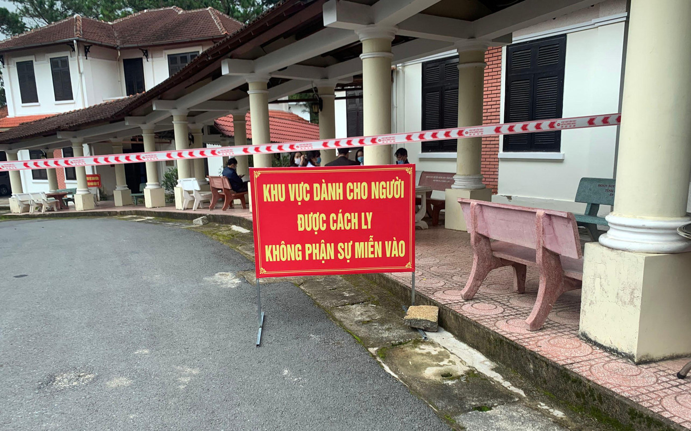 Thành lập khu cách ly có thu phí tại Trung tâm điều dưỡng người có công tỉnh Lâm Đồng Thành lập khu cách ly có thu phí tại Trung tâm điều dưỡng người có công tỉnh Lâm Đồng