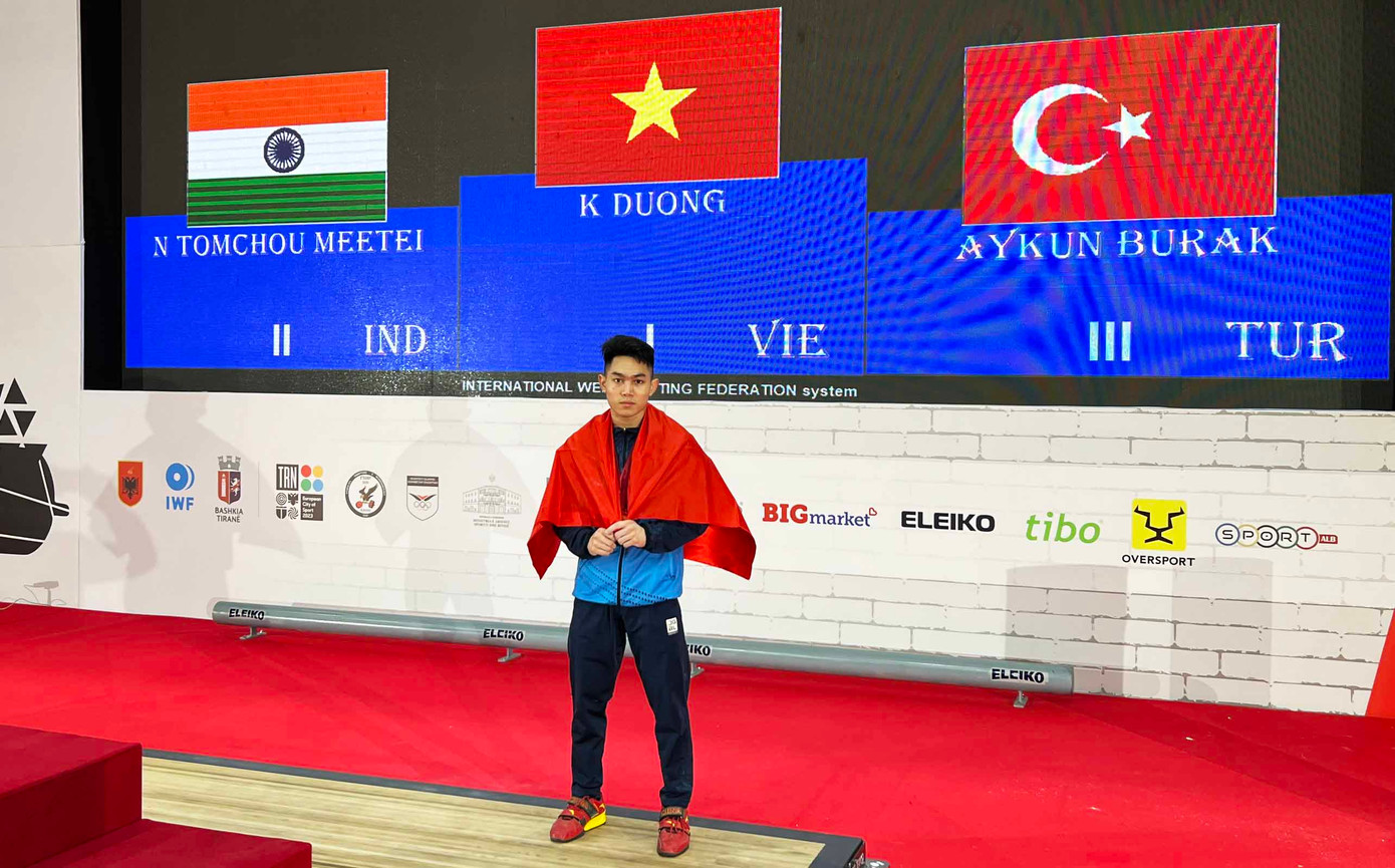 K’Dương vừa giành 3 huy chương vàng cử tạ thanh thiếu niên thế giới 2023