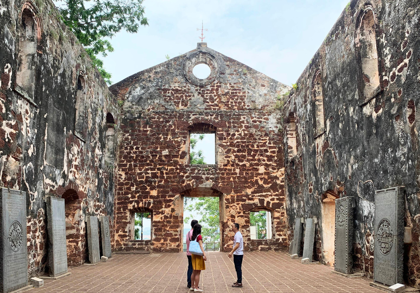 Pháo đài A Famosa bị mất phần mái Pháo đài A Famosa bị mất phần mái