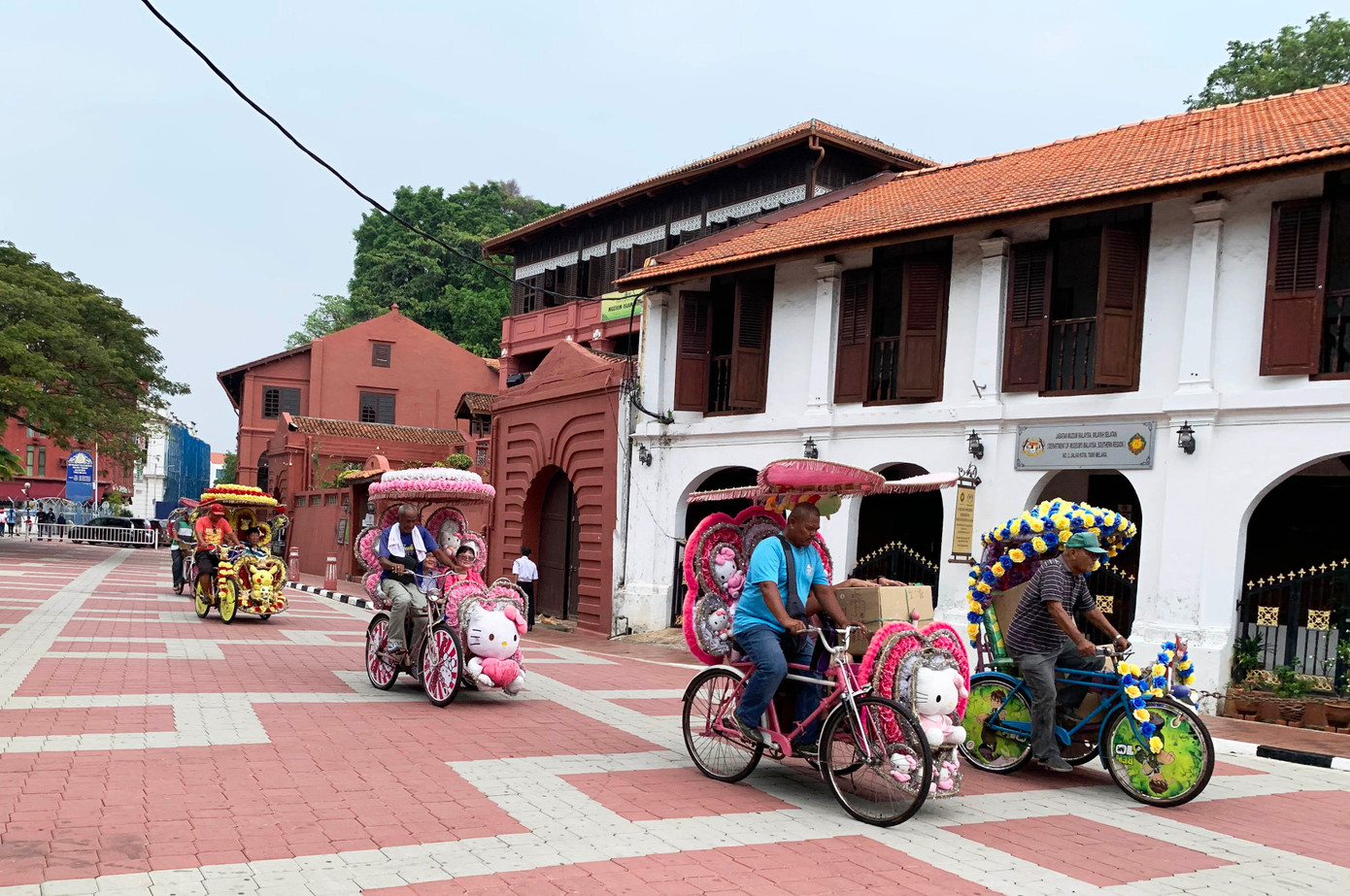 Đoàn xe trishaw Đoàn xe trishaw