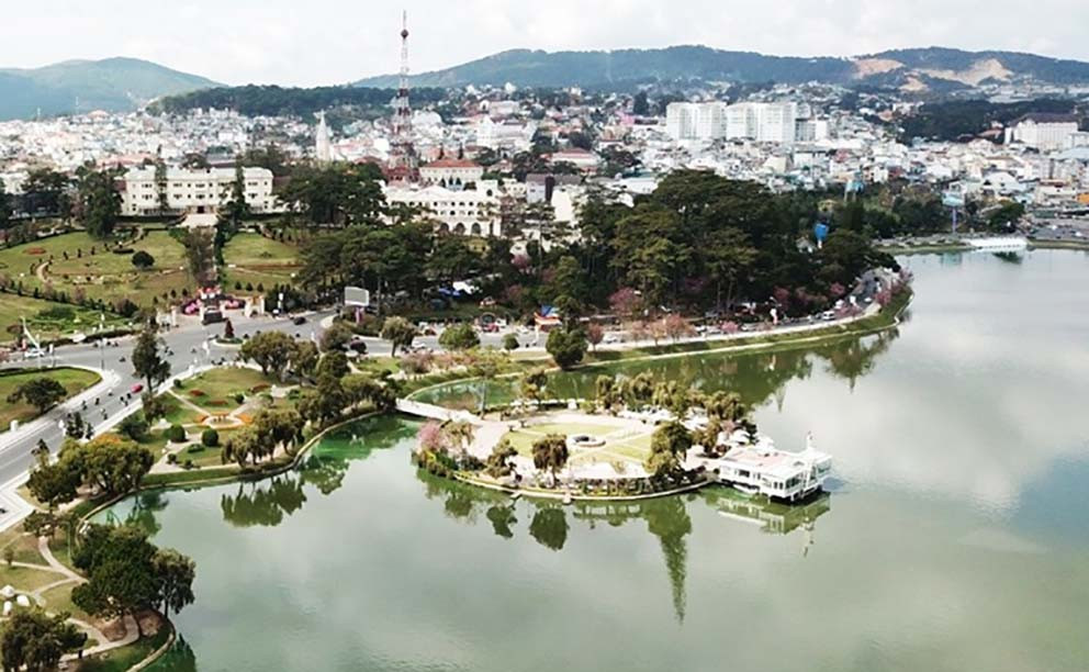 Ốc đảo Thủy Tạ.