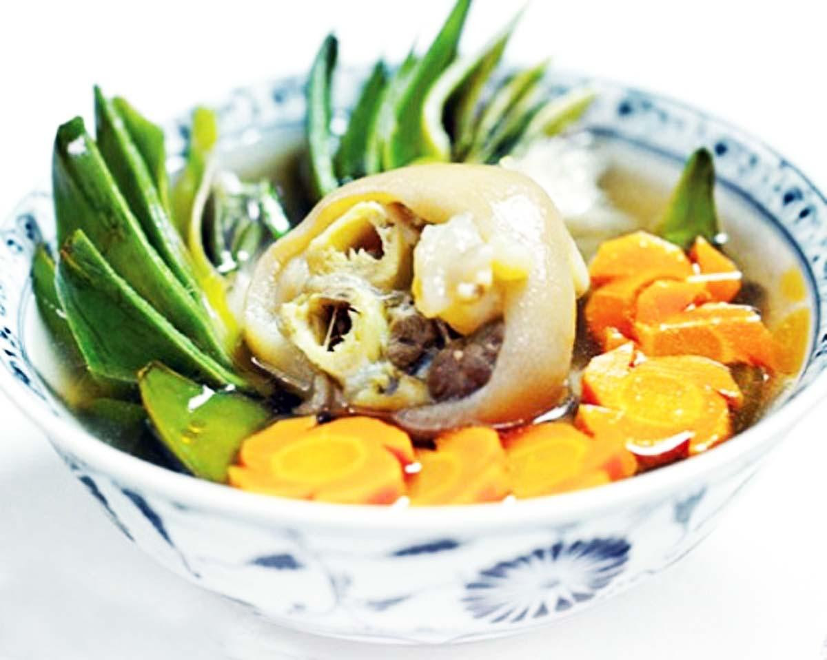 Atiso hầm giò heo, món ăn được du khách ưa chuộng