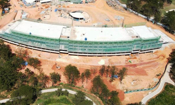 Tòa nhà không phép có diện tích và khối tích lớn Tòa nhà không phép có diện tích và khối tích lớn