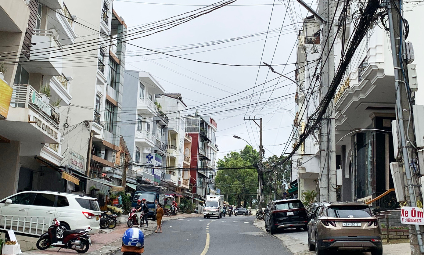 Hầu hết các khách sạn trên đường Hà Huy Tập đều còn phòng trống Hầu hết các khách sạn trên đường Hà Huy Tập đều còn phòng trống