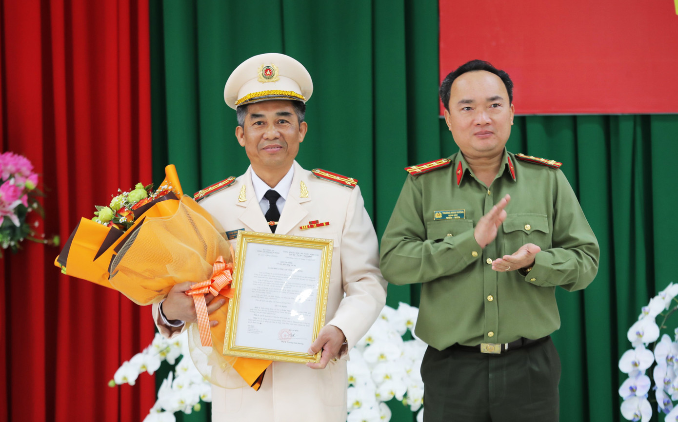 Đại tá Trần Vĩnh Phú nhận quyết định điều động làm Trưởng Công an TP Đà Lạt