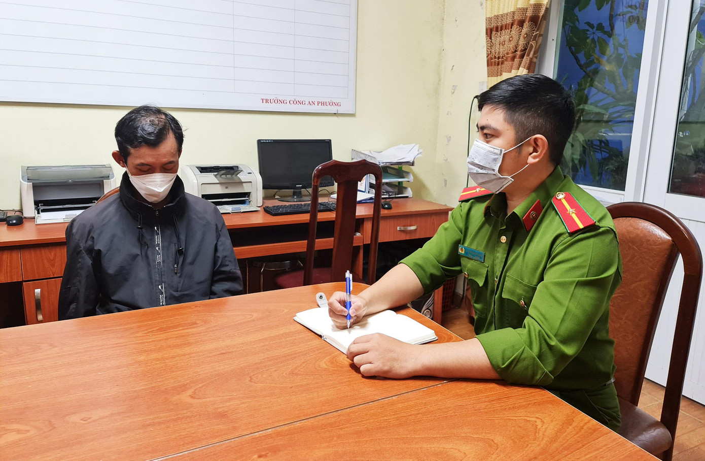 Thái Phi Hổ tại cơ quan công an