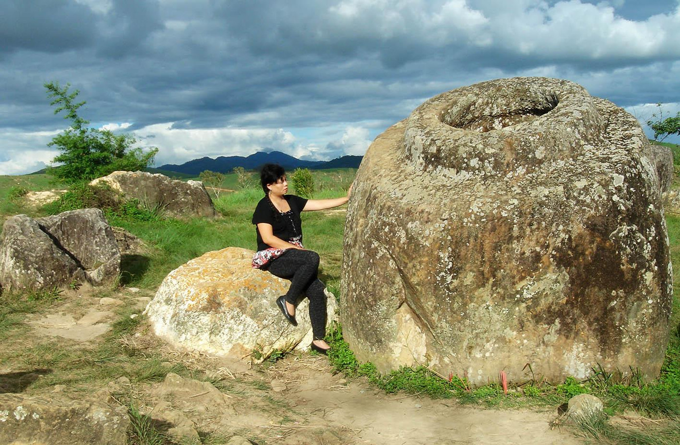 Chiếc chum khổng lồ Chiếc chum khổng lồ