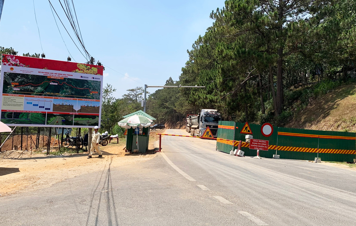 Đóng đèo Prenn suốt quá trình thi công nâng cấp, mở rộng. Đóng đèo Prenn suốt quá trình thi công nâng cấp, mở rộng.