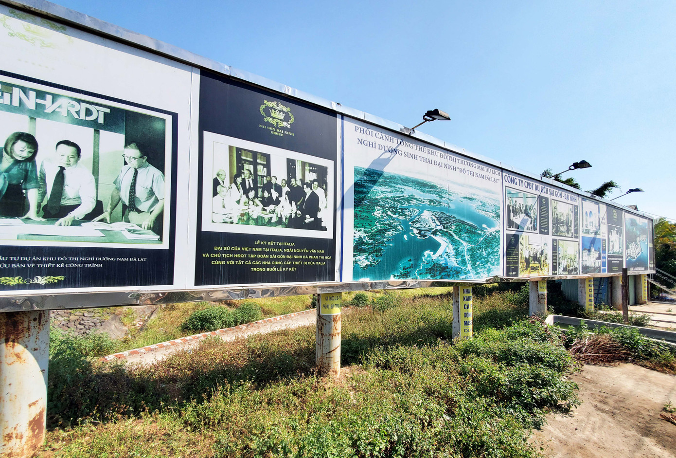 Những công trình xây dựng chủ yếu của dự án chỉ mới nằm trên những panô quảng cáo