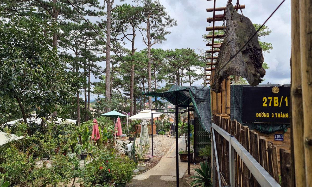 Cơi nới để tạo mặt bằng kinh doanh quán cà phê