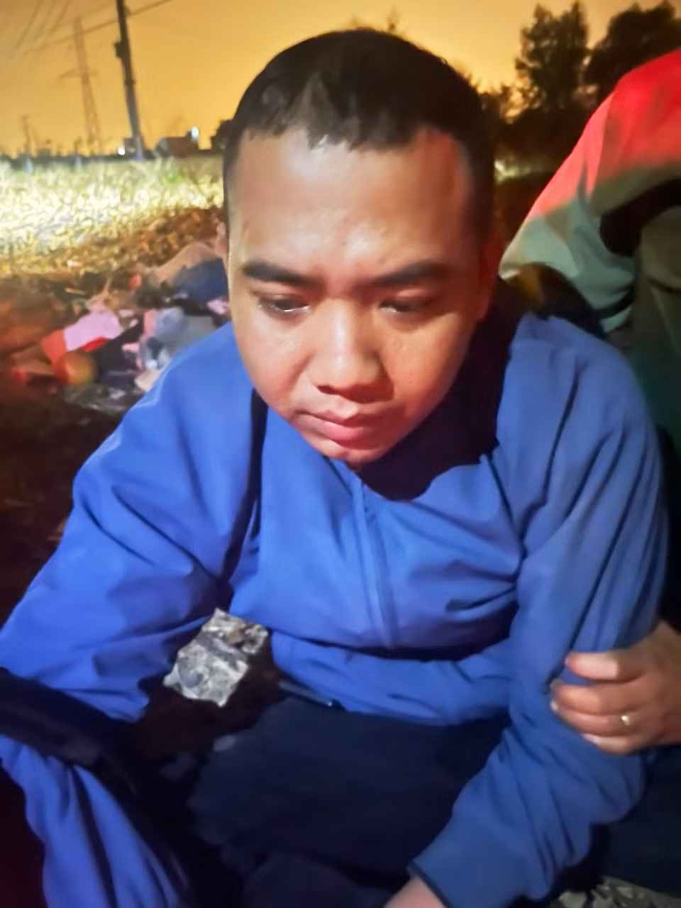 Đối tượng Nguyễn Thành Trung khi bị bắt giữ Đối tượng Nguyễn Thành Trung khi bị bắt giữ