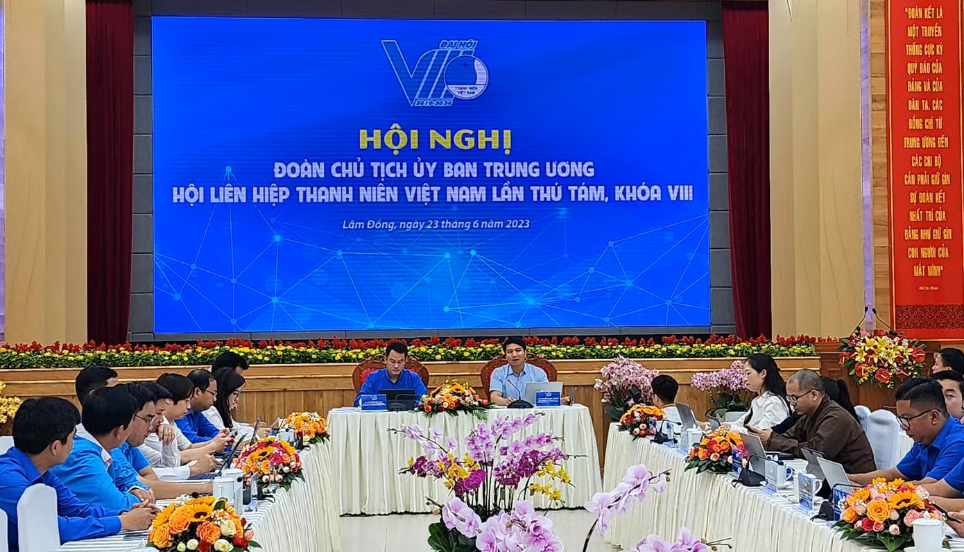Hội nghị của Đoàn Chủ tịch Uỷ ban Trung ương Hội LHTN Việt Nam đang được tổ chức tại TP Đà Lạt