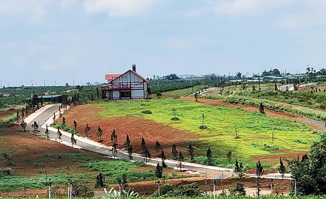 Dự án bất động sản 'ma' mang tên Làng sinh thái La Melodie trên quả đồi rộng 36ha Dự án bất động sản 'ma' mang tên Làng sinh thái La Melodie trên quả đồi rộng 36ha