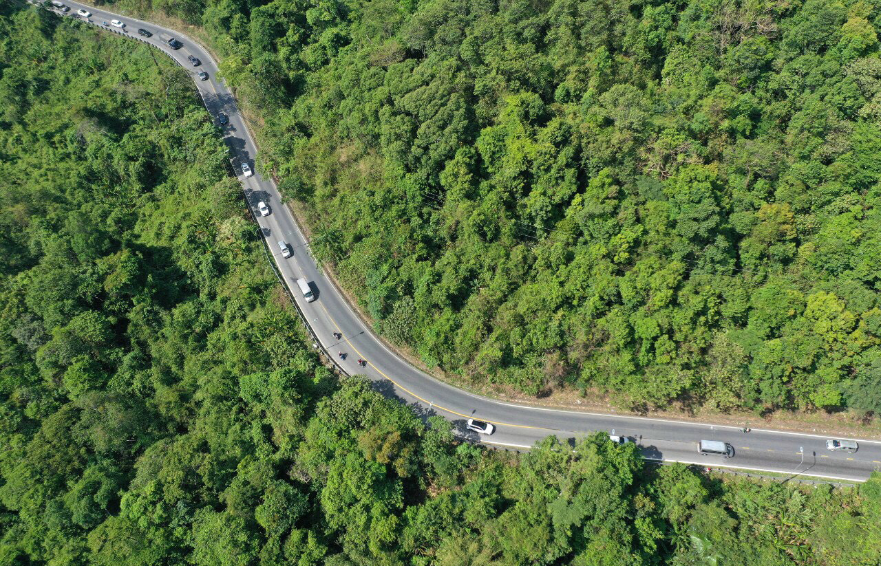 Không xảy ra ùn tắc trên đèo Bảo Lộc trong ngày đầu tiên của kỳ nghỉ lễ 30/4 và 1/5 năm nay