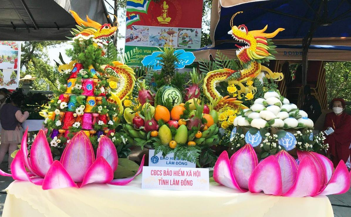 Tác phẩm tham dự hội thi trang trí mâm lễ vật