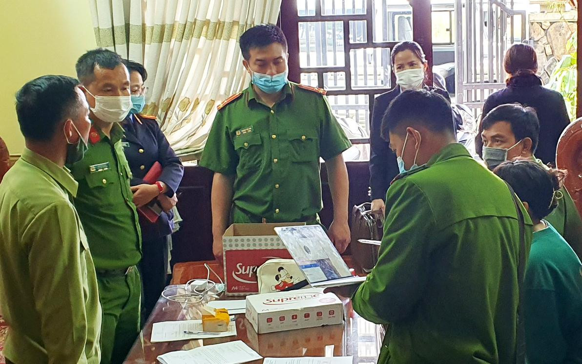 Khám xét nhà bị can Huỳnh Nguyễn Hà Vy