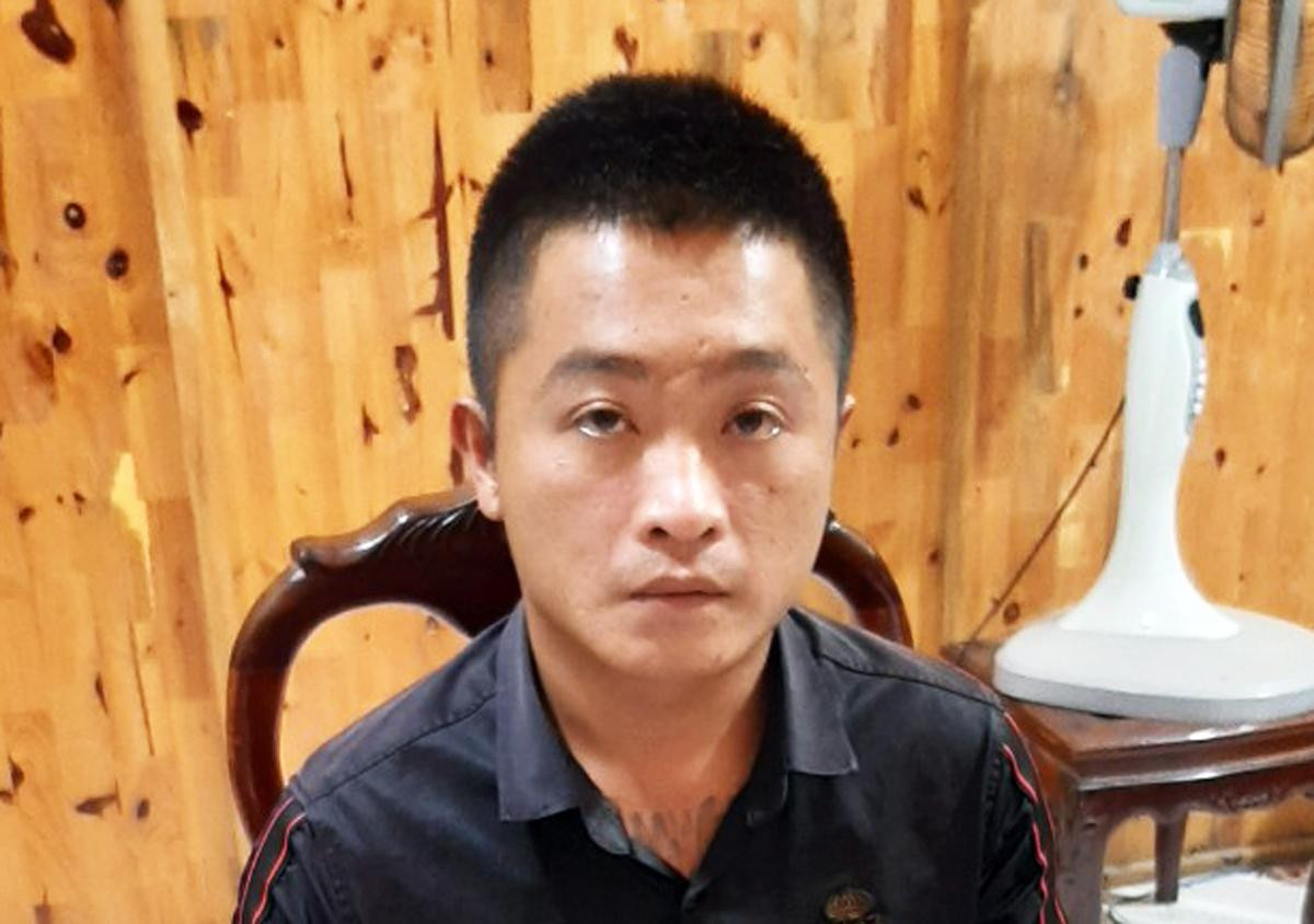 Phúc 'bổ" bị bắt Phúc 'bổ" bị bắt