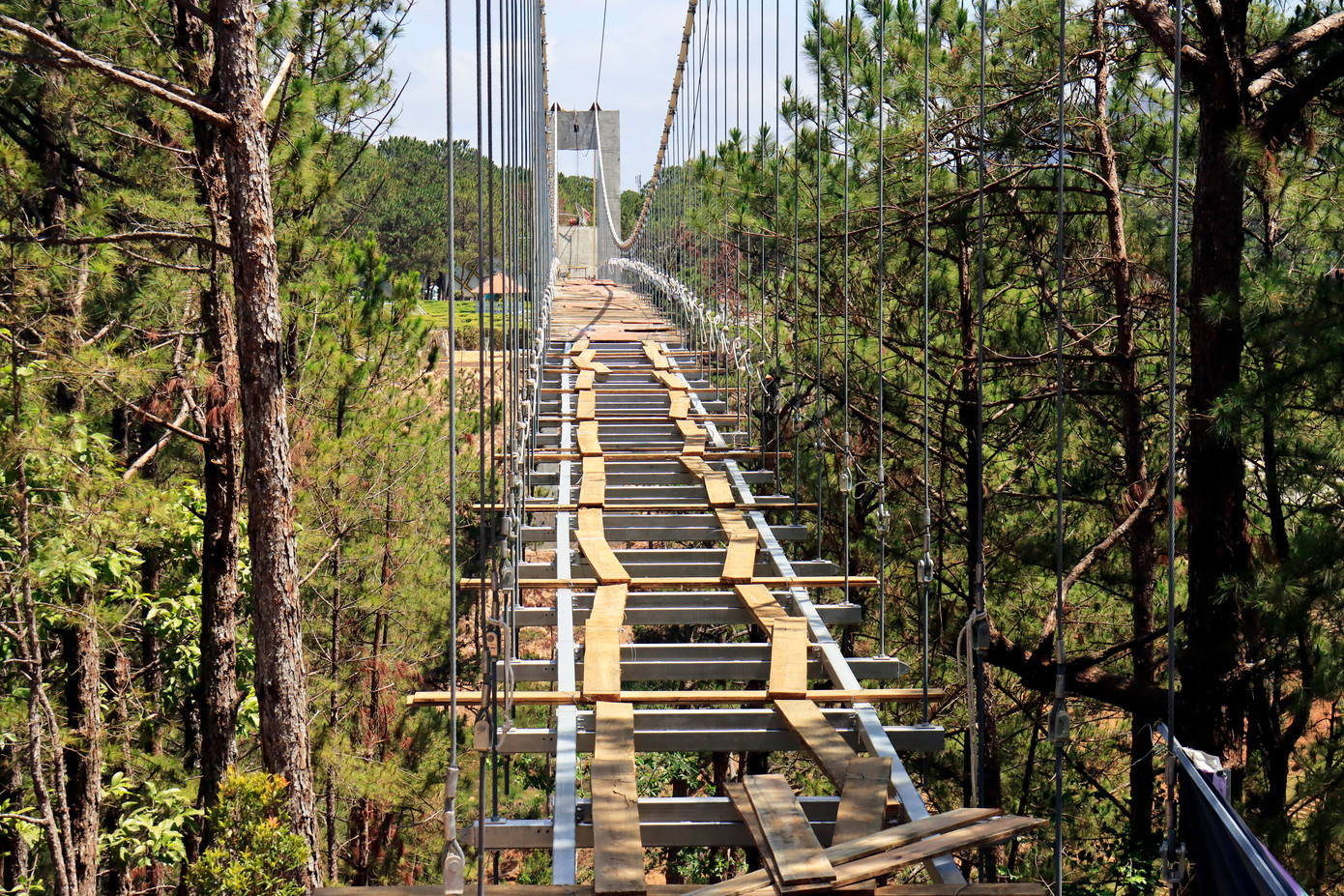 Cây cầu dài tới 221m xây không phép Cây cầu dài tới 221m xây không phép