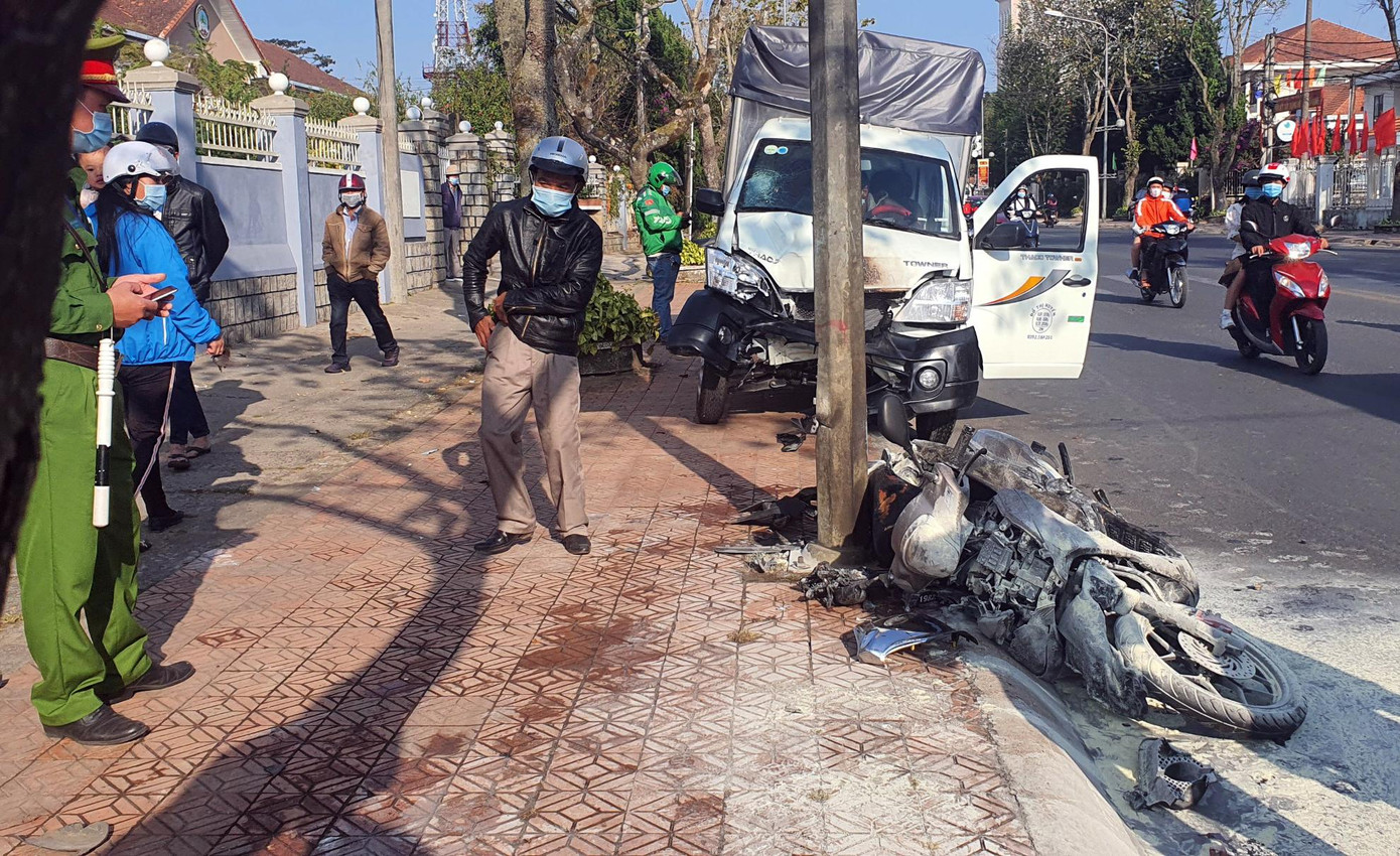 Vụ tai nạn trên tuyến đường Trần Phú-Trần Hưng Đạo
