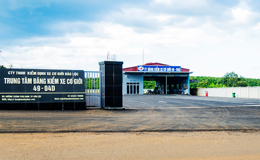 Hiện chỉ còn 1 trung tâm đăng kiểm đủ điều kiện hoạt động trên địa bàn Lâm Đồng Hiện chỉ còn 1 trung tâm đăng kiểm đủ điều kiện hoạt động trên địa bàn Lâm Đồng