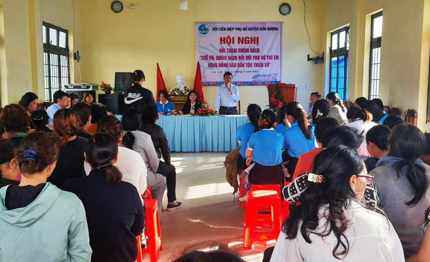 Quang cảnh buổi đối thoại