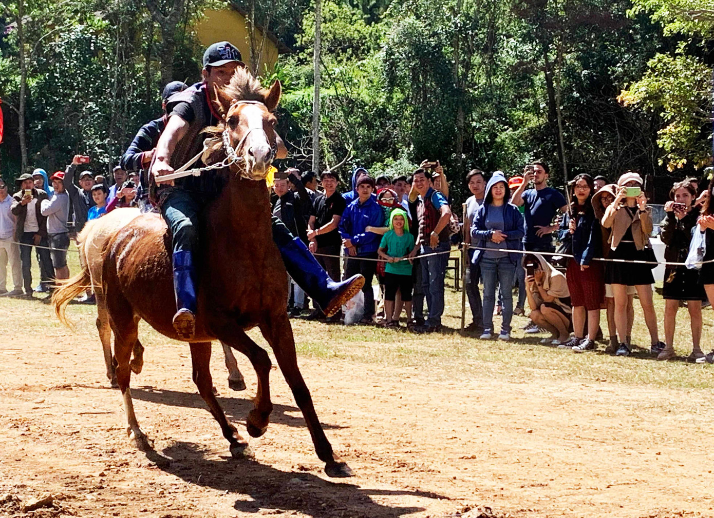 Bứt phá trên đường đua