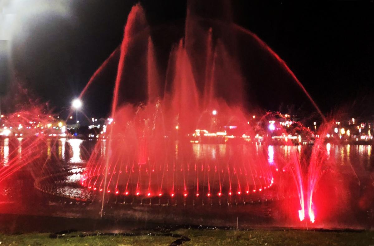 Công trình nhạc nước nghệ thuật trên hồ Xuân Hương