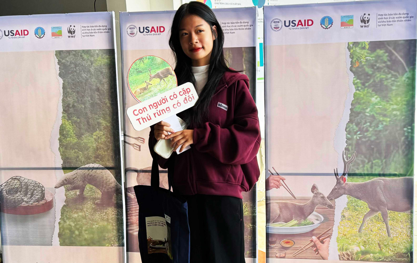 Tuyên truyền để người dân không ăn thịt thú rừng