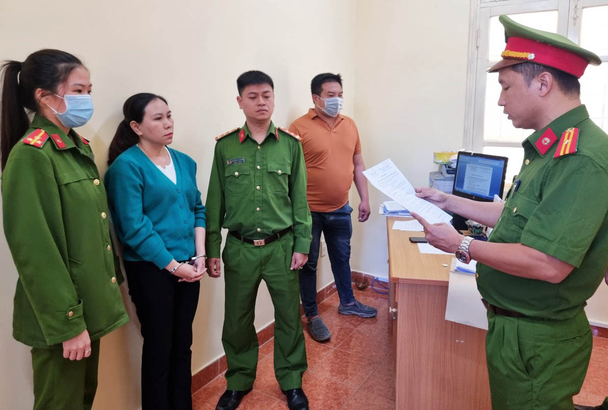 Bà Trang bị khởi tố, bắt tạm giam