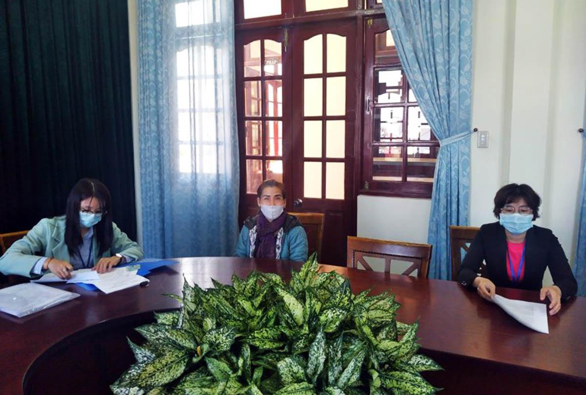 Tống đạt quyết định xử phạt