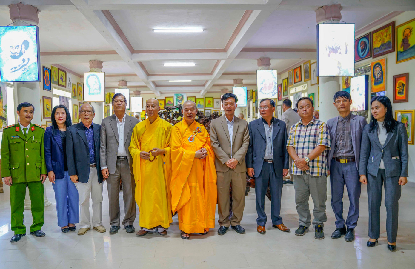 Khai mạc phòng triển lãm 1.000 bức tranh Tổ Bồ Đề Đạt Ma