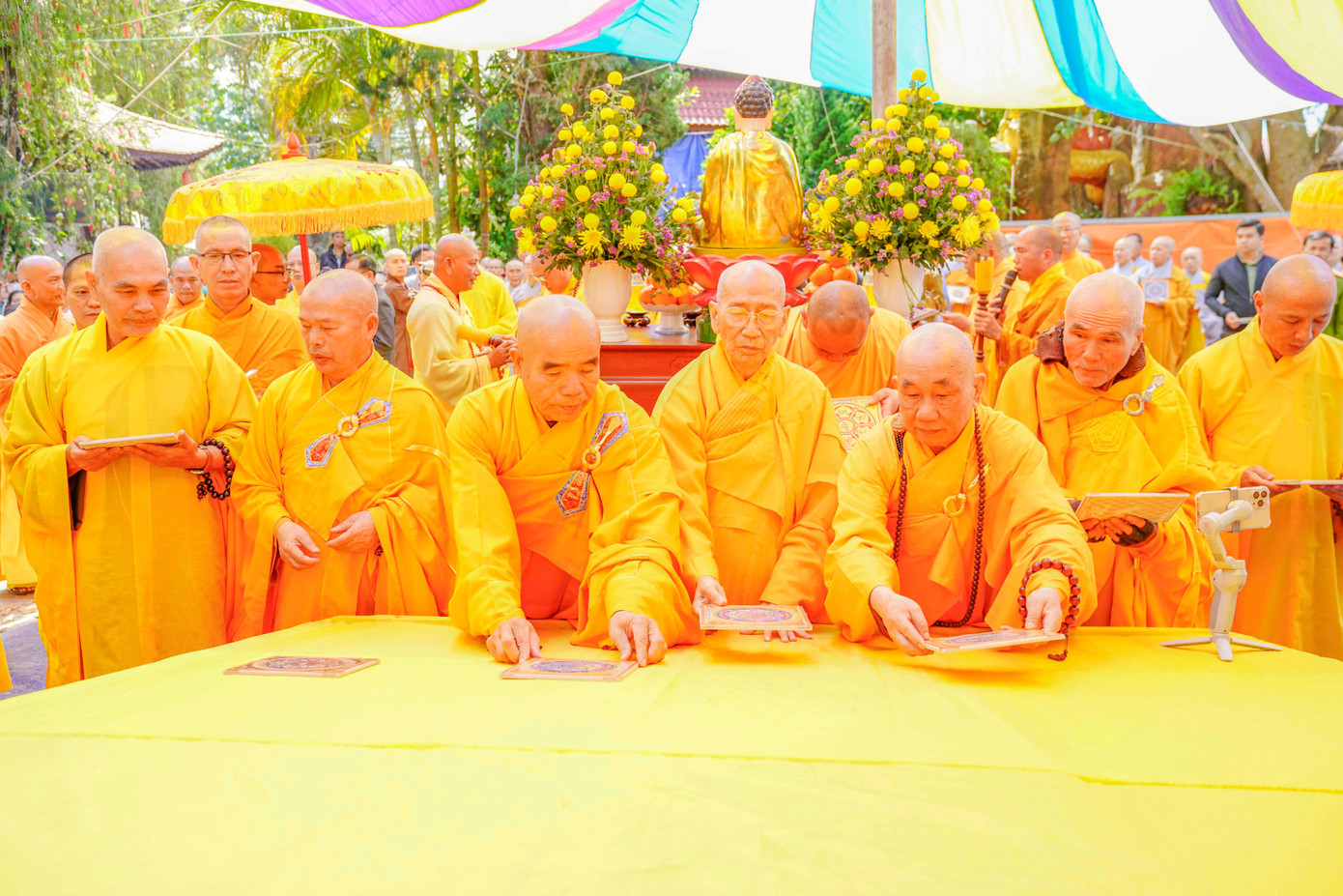 Lễ đặt đá xây dựng bảo tháp xá lợi