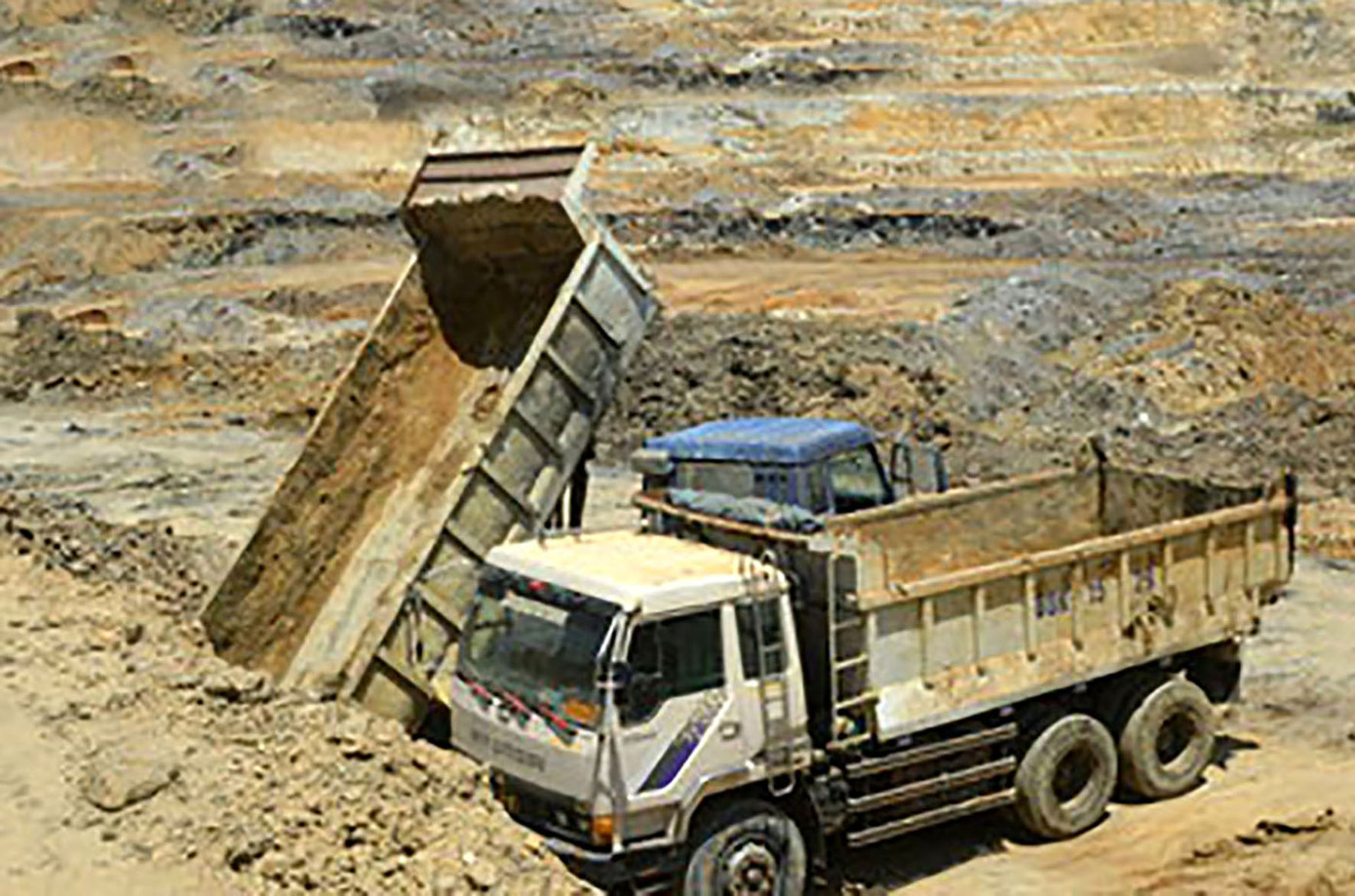 Một mỏ khai thác đất sét ở Lâm Đồng.