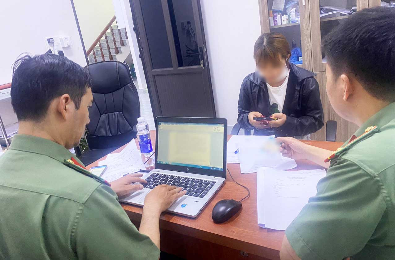 Công an triệu tập bà N.Th vì đăng tin sai sự thật Công an triệu tập bà N.Th vì đăng tin sai sự thật