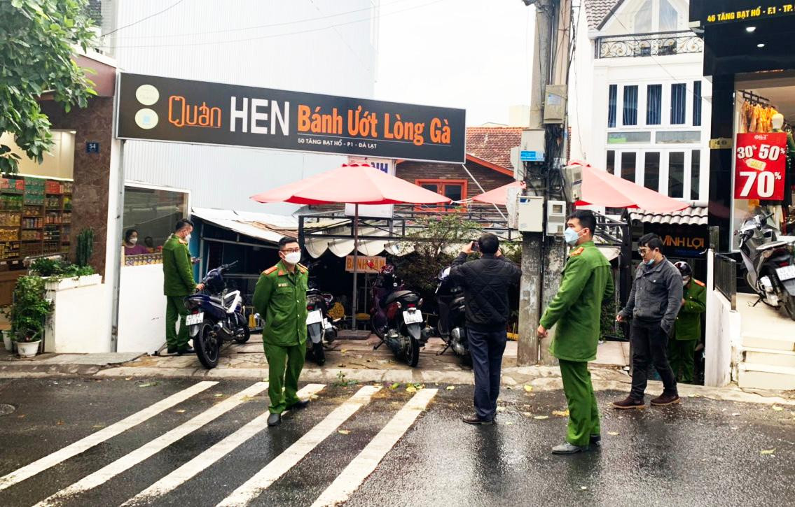 Cơ quan chức năng vào cuộc vụ quán ăn bị tố chửi bới, lăng mạ du khách