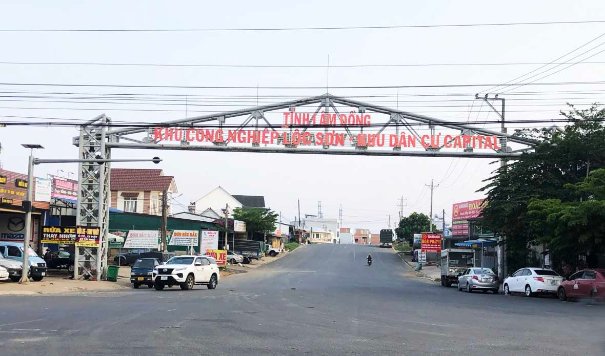 Khu dân cư này kế cận với Khu công nghiệp Lộc Sơn Khu dân cư này kế cận với Khu công nghiệp Lộc Sơn