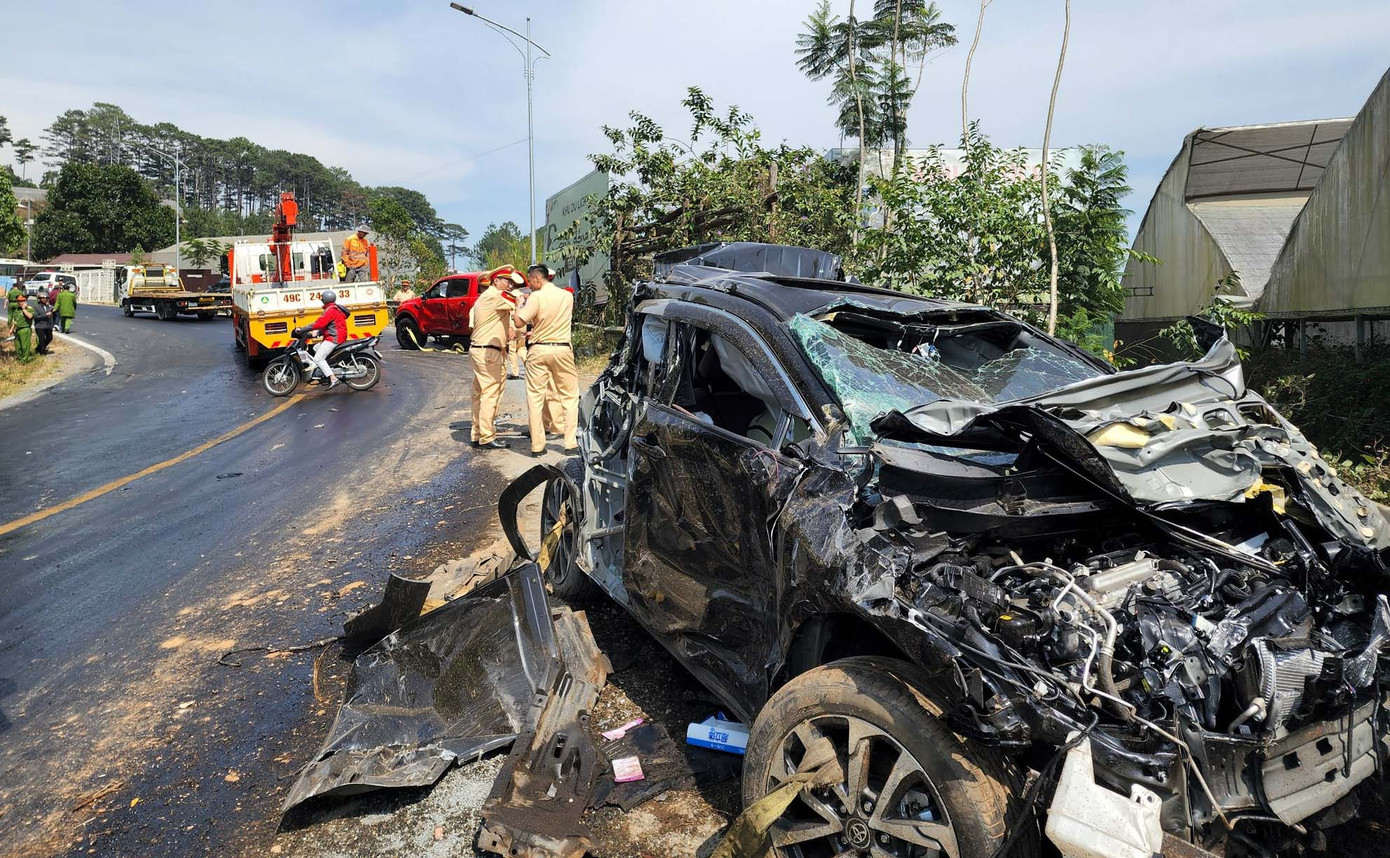 Hiện trường vụ tai nạn trên đèo Mimosa ngày 3/3