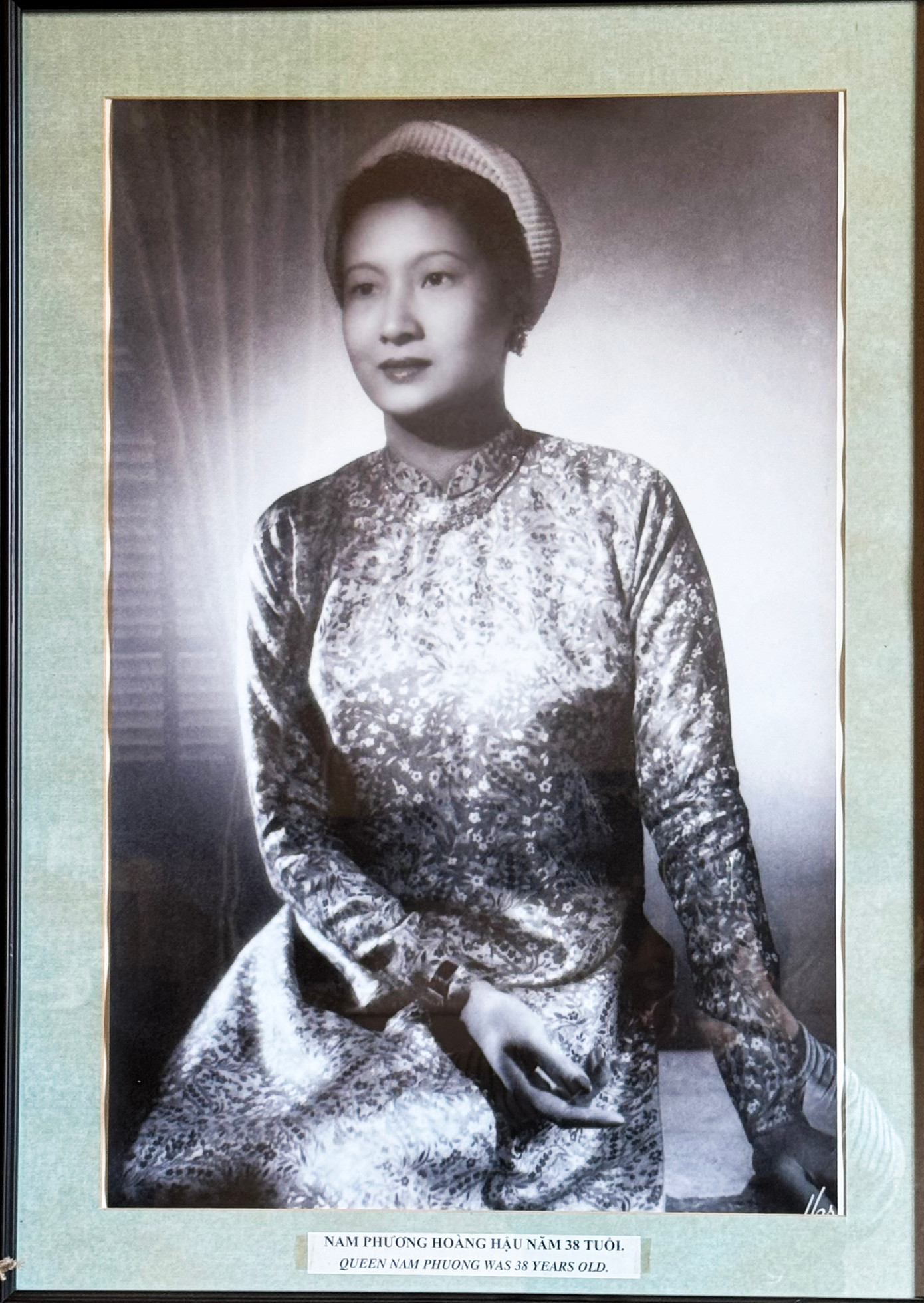 Ảnh hoàng hậu Nam Phương được trưng bày tại bảo tàng Ảnh hoàng hậu Nam Phương được trưng bày tại bảo tàng