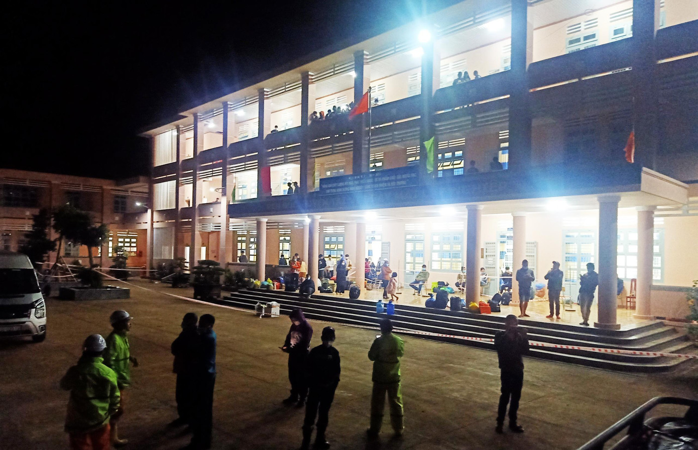 Nhiều khu cách ly tập trung đã kín chỗ Nhiều khu cách ly tập trung đã kín chỗ