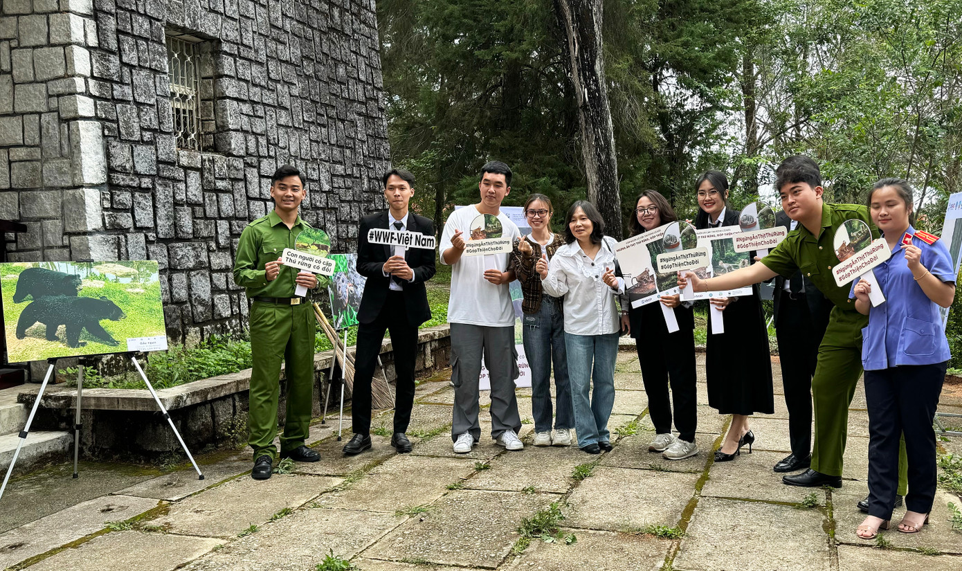 Giới trẻ Đà Lạt hào hứng tuyên truyền bảo vệ động vật hoang dã Giới trẻ Đà Lạt hào hứng tuyên truyền bảo vệ động vật hoang dã