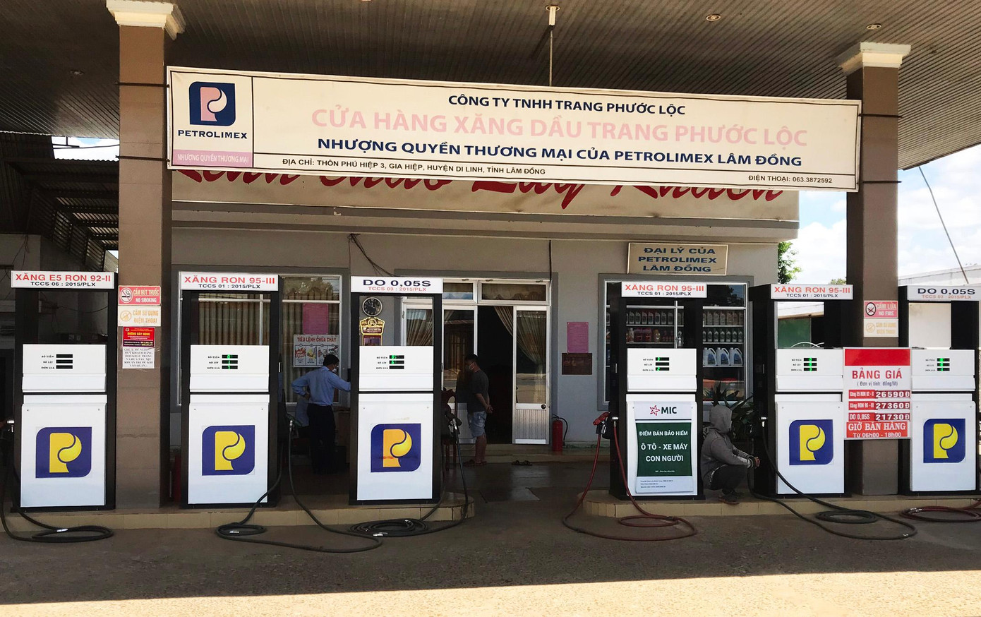 Cây xăng Trang Phước Lộc vừa bị xử phạt Cây xăng Trang Phước Lộc vừa bị xử phạt