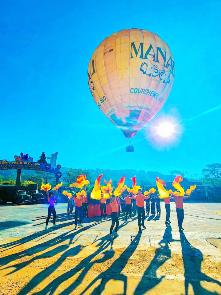 Bay khinh khí cầu ở Đà Lạt Bay khinh khí cầu ở Đà Lạt