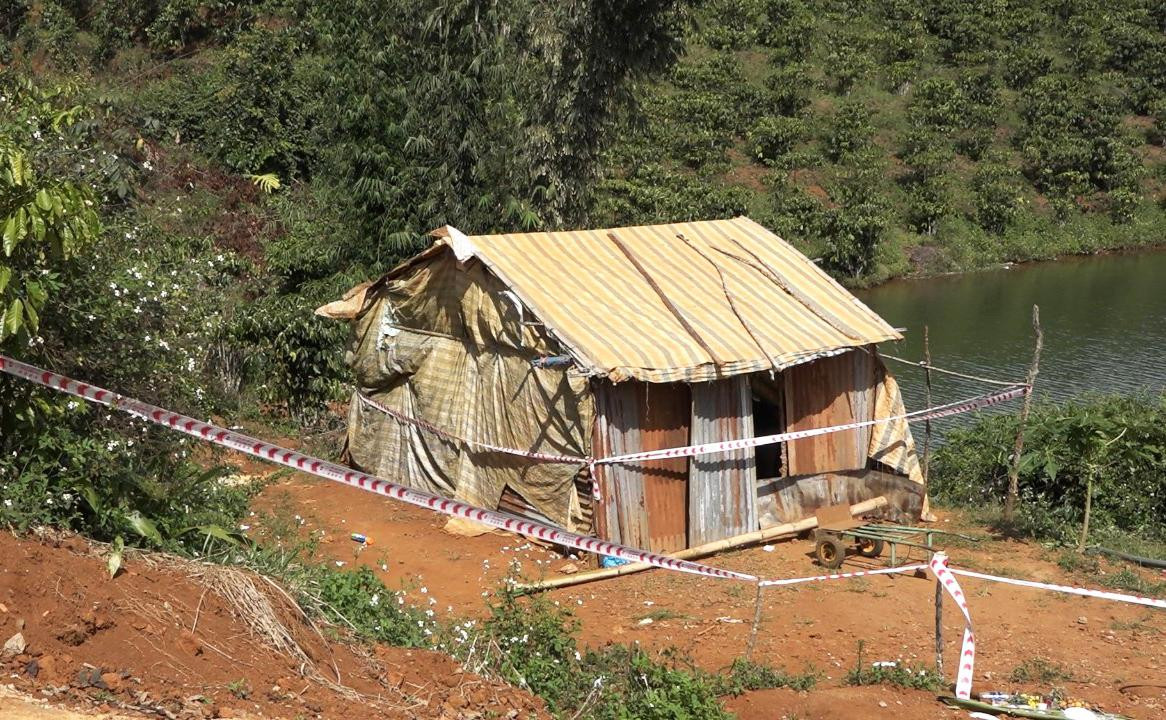 Căn chòi nơi xảy ra án mạng